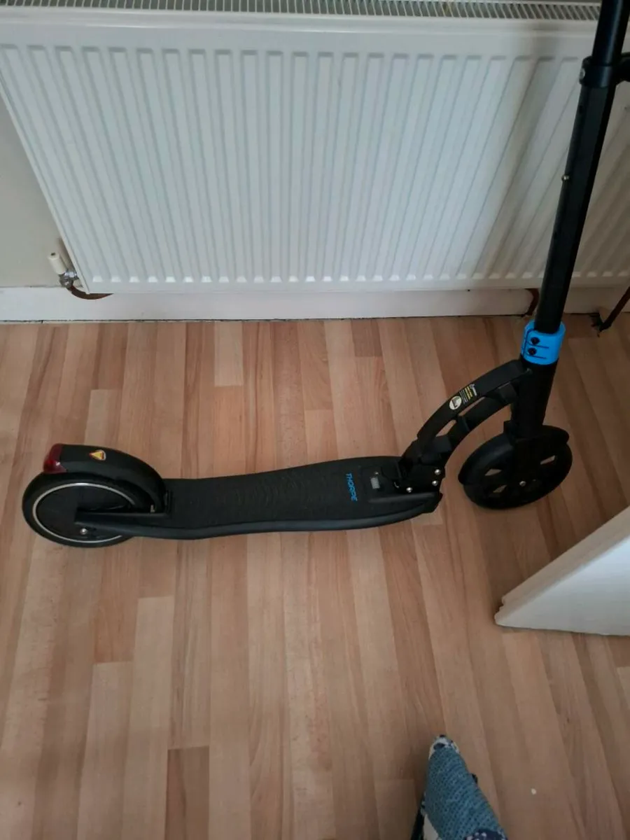 Thorpe 20 electric  scooter - Image 2
