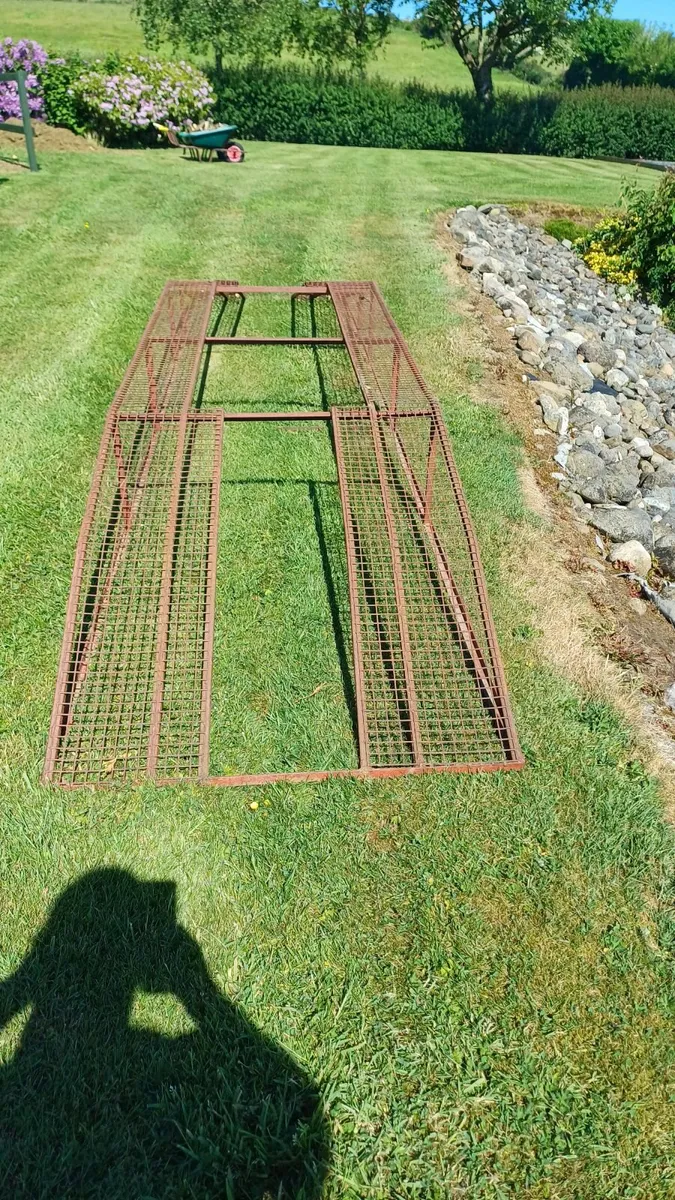 Lawn mower ramp - Image 1