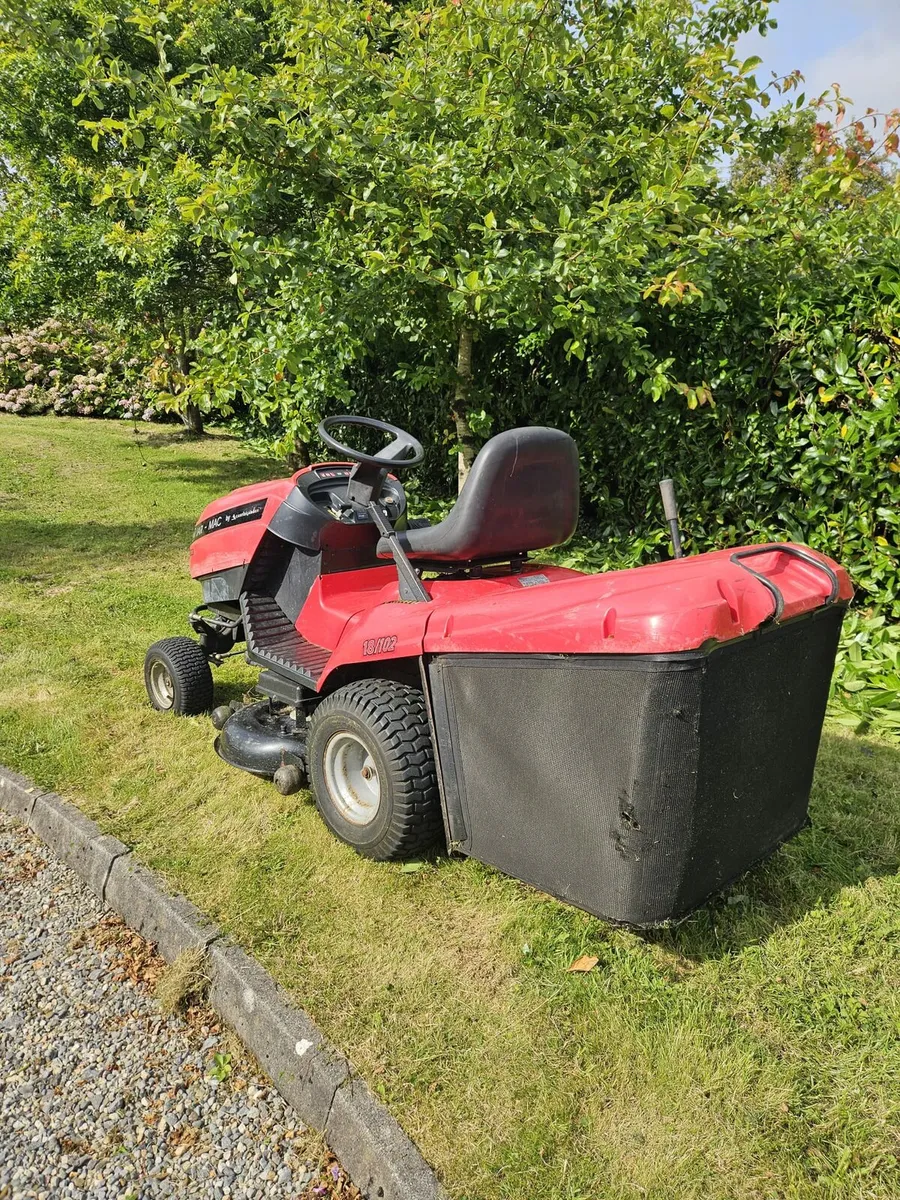 Ride on mower - Image 2