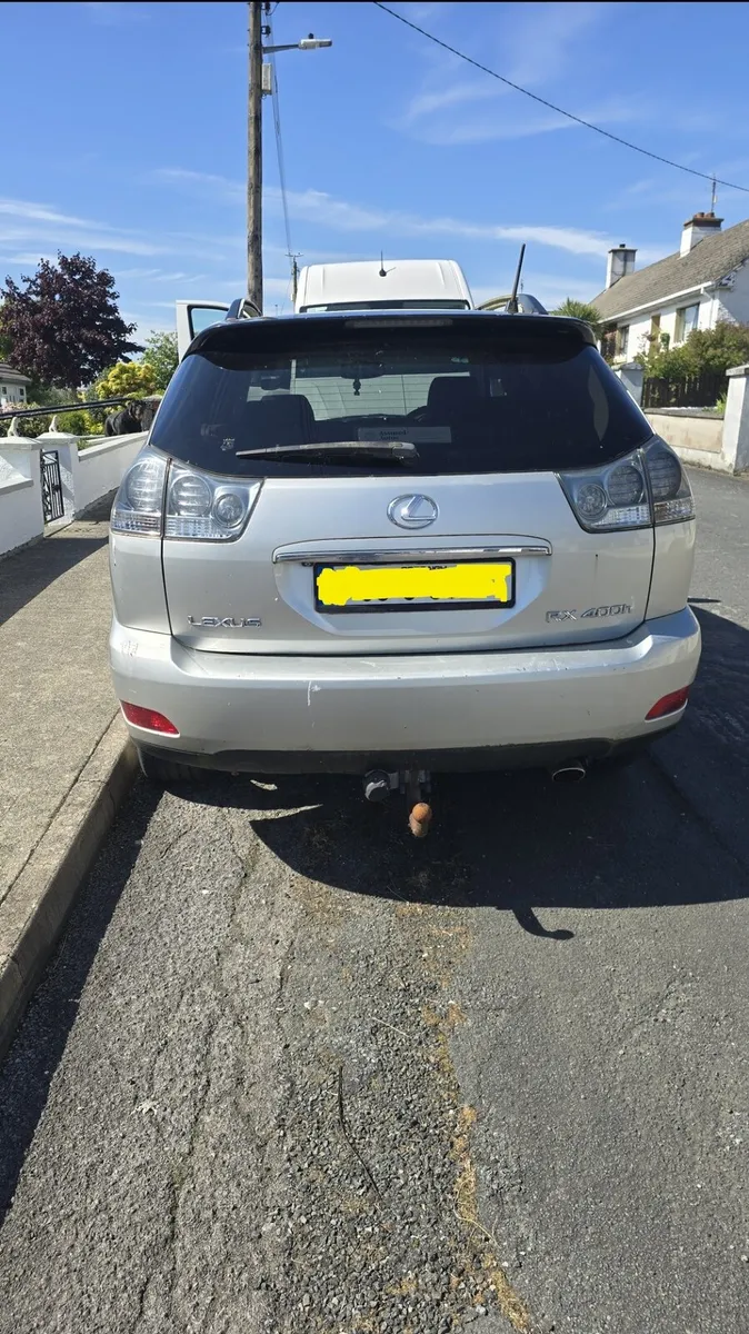 Lexus  RX400H - Image 1