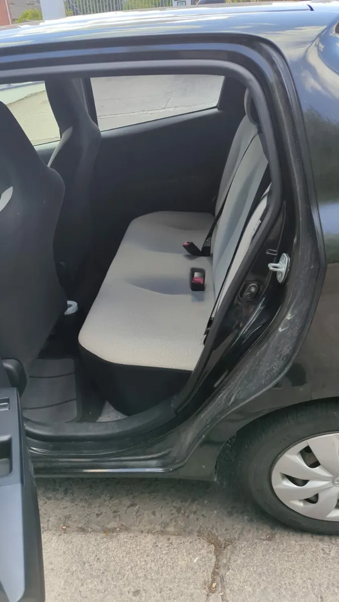 Toyota Yaris Automatic 1.3L - Image 2