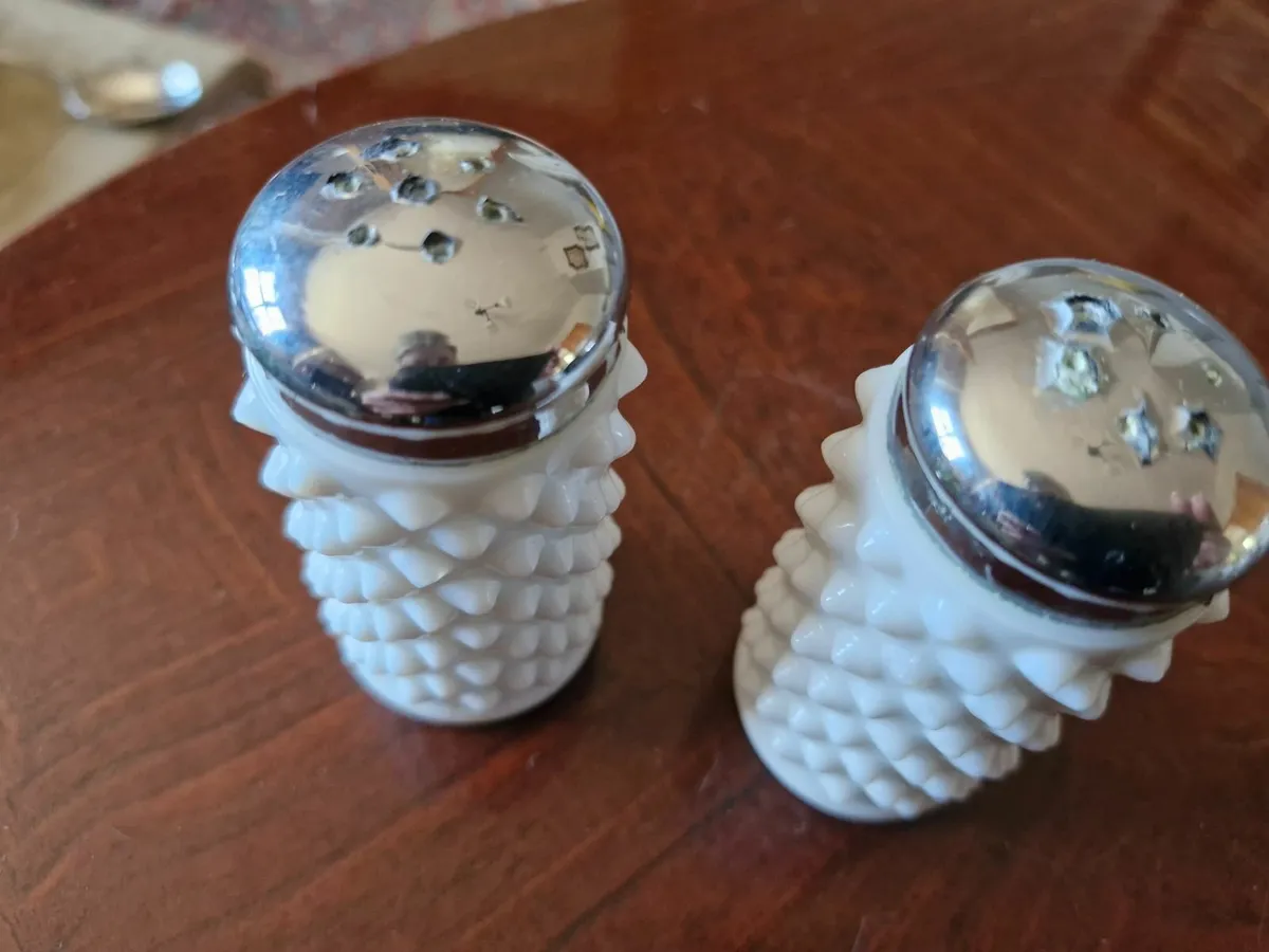Miscellaneous items - Image 4