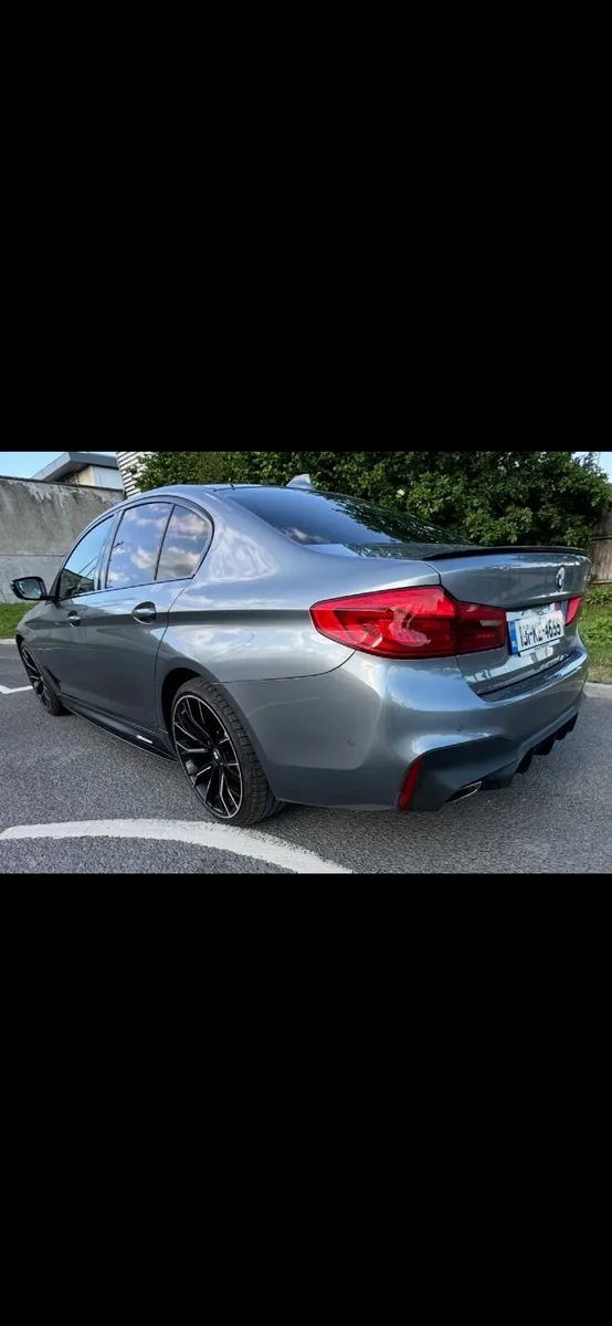 BMW  520 D  G30 M SPORT - Image 2