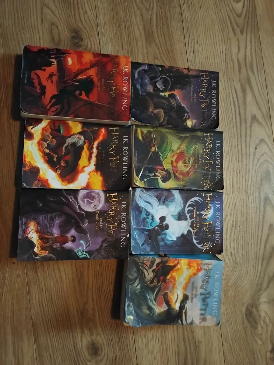 Childrens Books Age 8 to 12 - Image 2