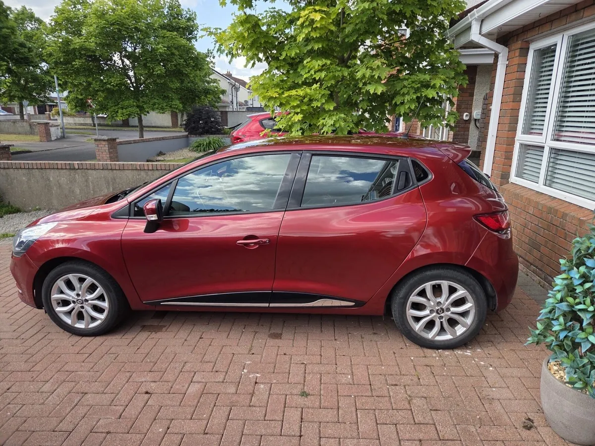 Renault Clio Dynamique Nav 2017 - Image 2