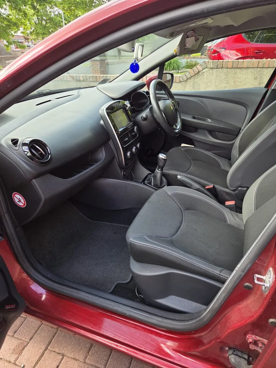 Renault Clio Dynamique Nav 2017 - Image 3