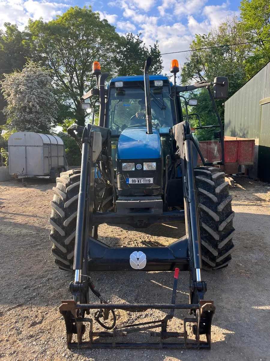 New Holland TS110 - Image 3