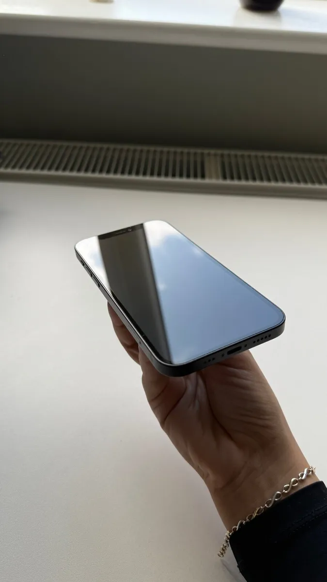 IPHONE 12 | 64GB | BLACK - Image 4