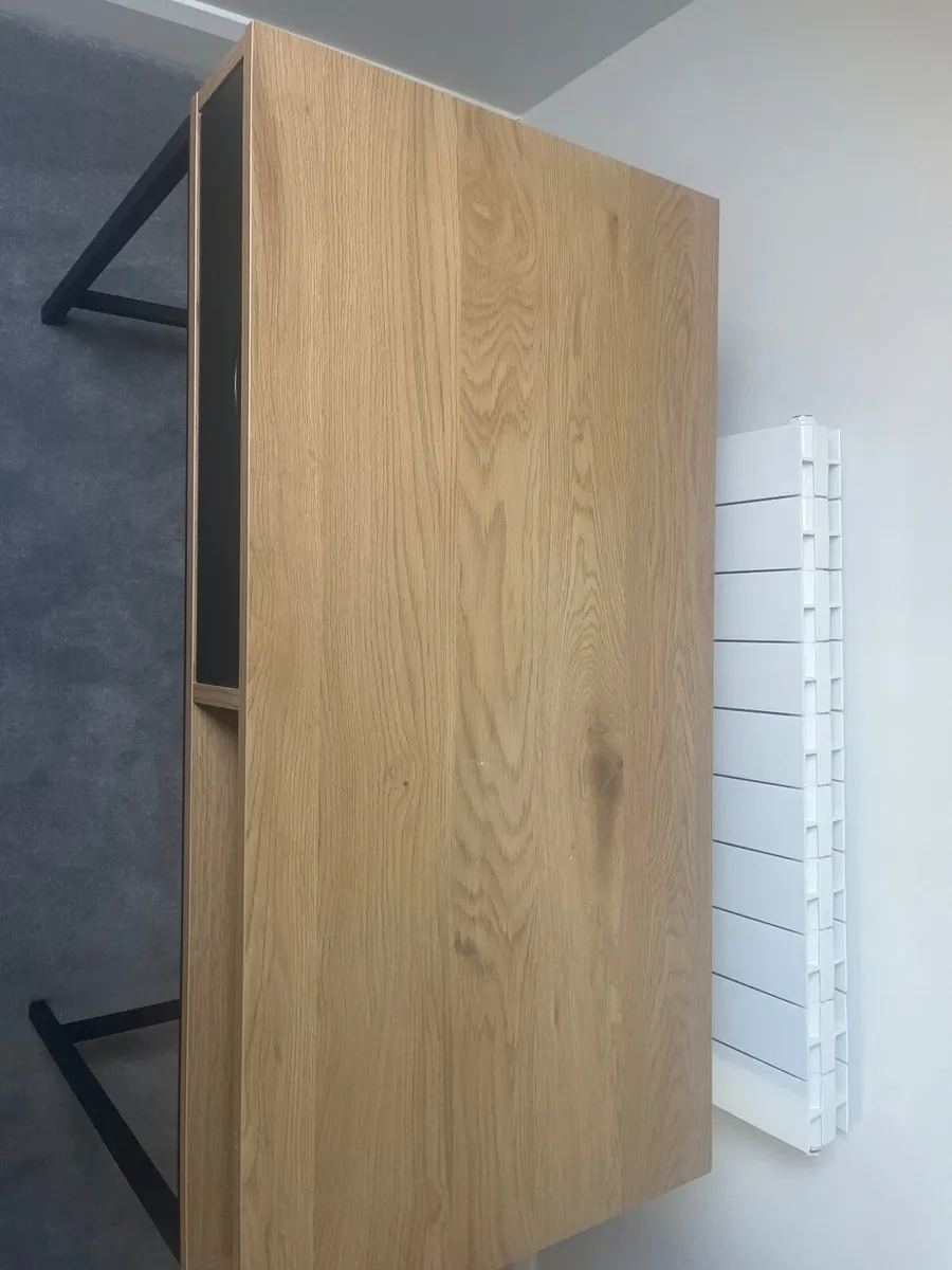 Wooden desk - Image 3