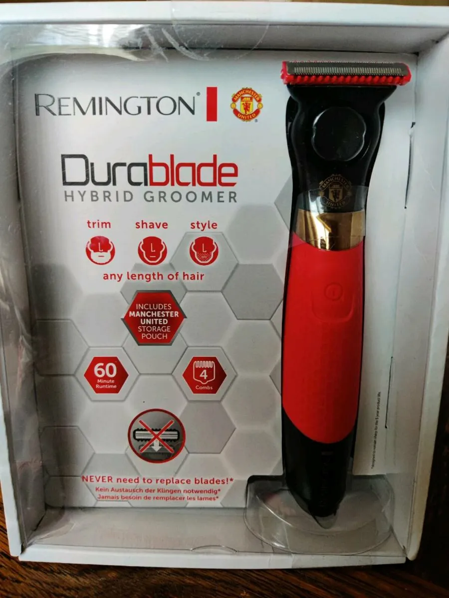 MANCHESTER UNITED, Large Man's Hand Shaver ! - Image 4