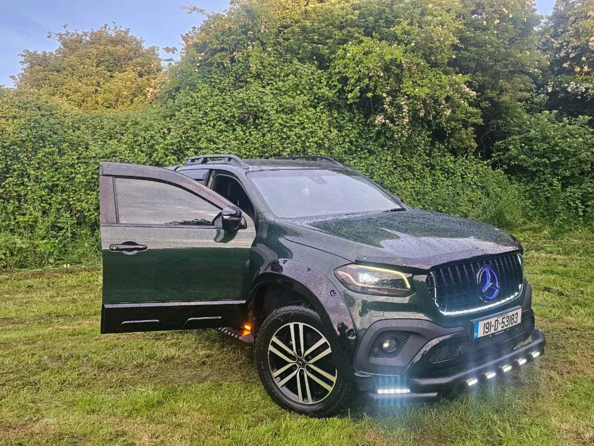 Mercedes Benz X-Class - Image 2