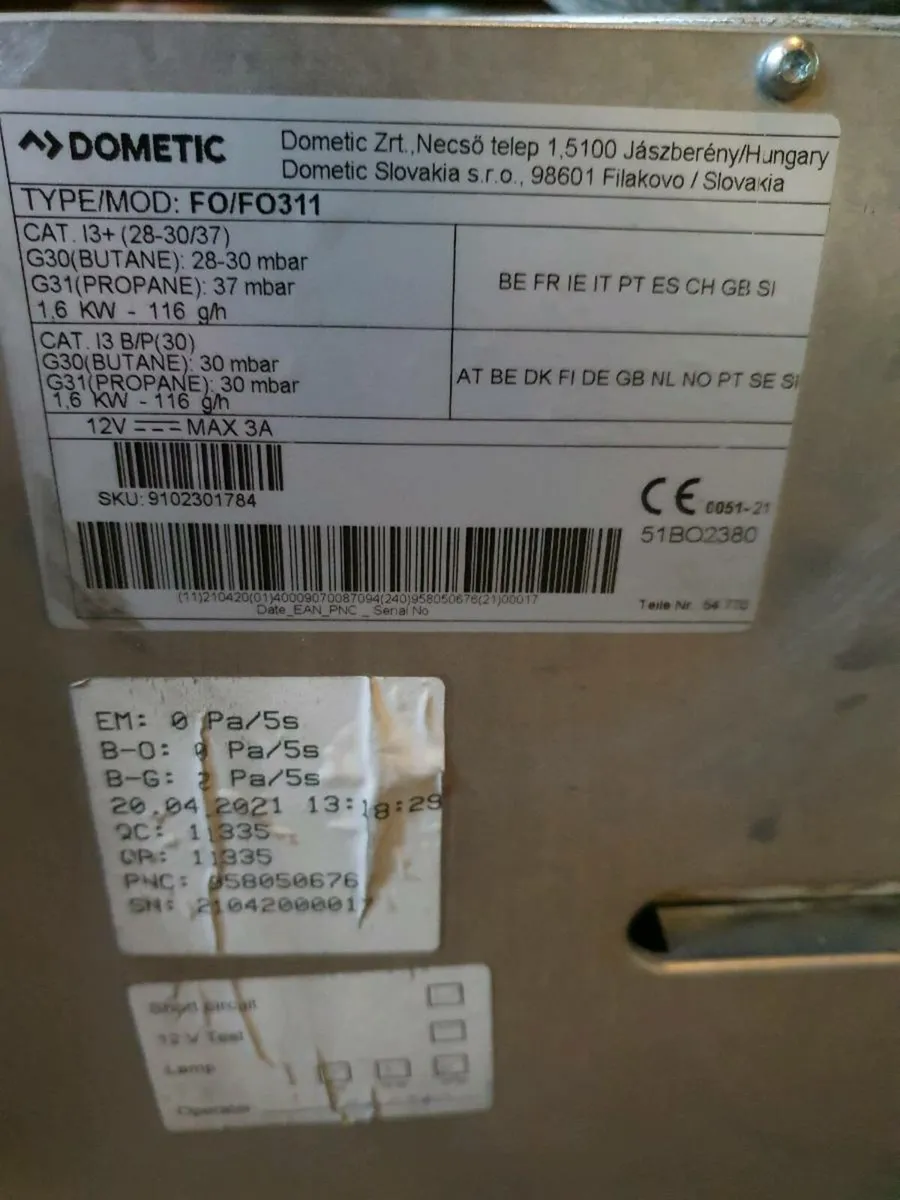 Dometic Gas Oven/Grill - Image 3