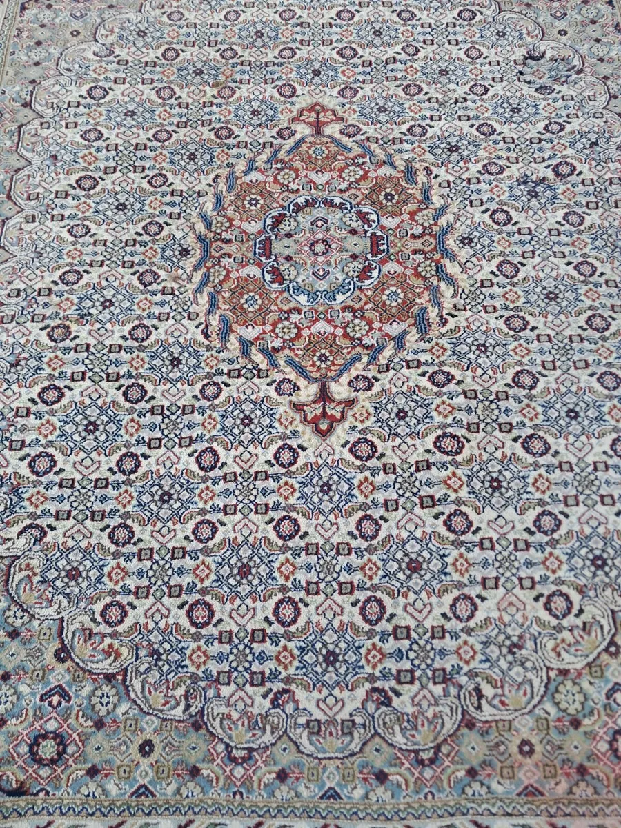 Oriental Rug. - Image 2