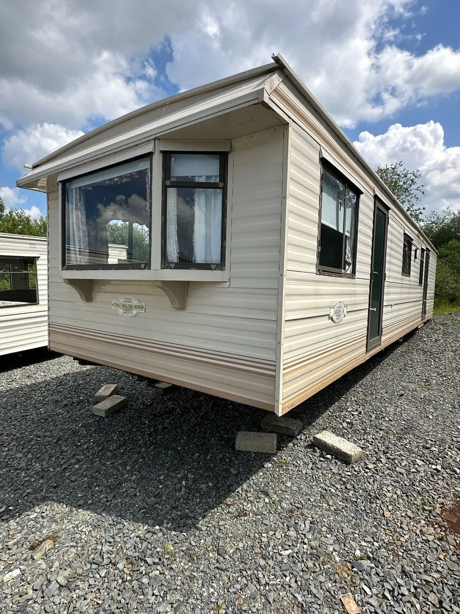 Cosalt Carlton 35 x 10 / 2 Bed (Immaculate) - Image 1