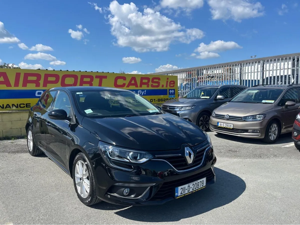 Renault Megane Play Blue DCI 115 My18 4DR - Image 2