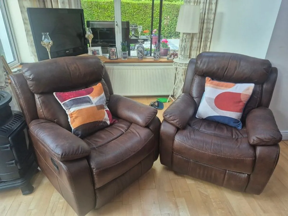 Recliner Chairs - Image 1
