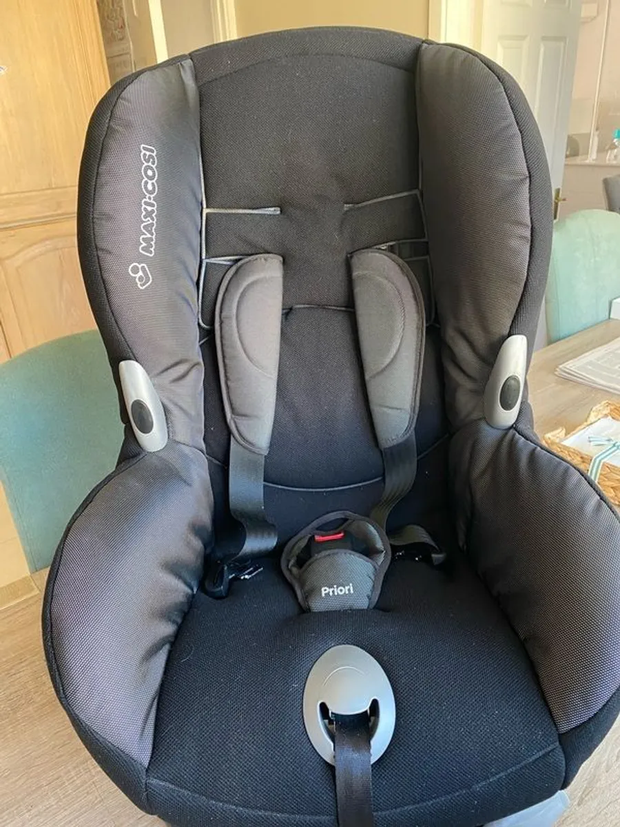 Maxi Cosi Priori Any Offers - Image 1