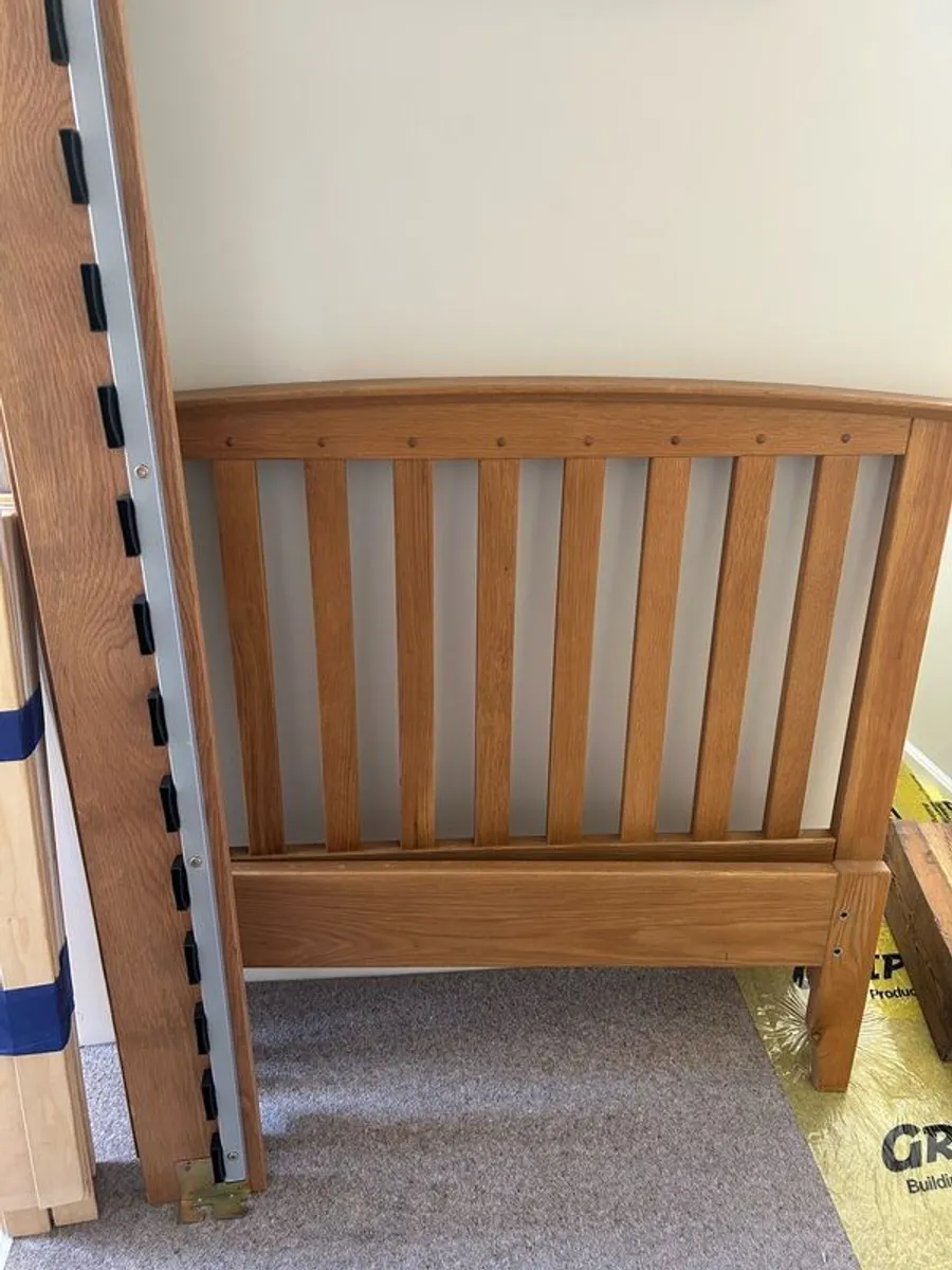 Single Bed - Image 2