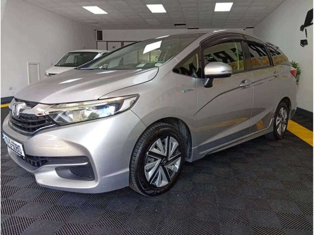 Honda Shuttle Shuttle Automatic 1.5 Petrol/hybrid - Image 4