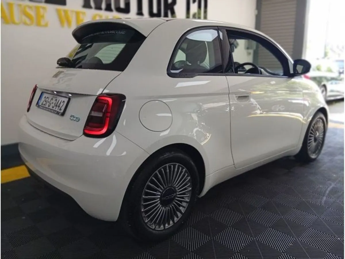 Fiat 500 New Icon 3DR Automatic Electric Finance - Image 3
