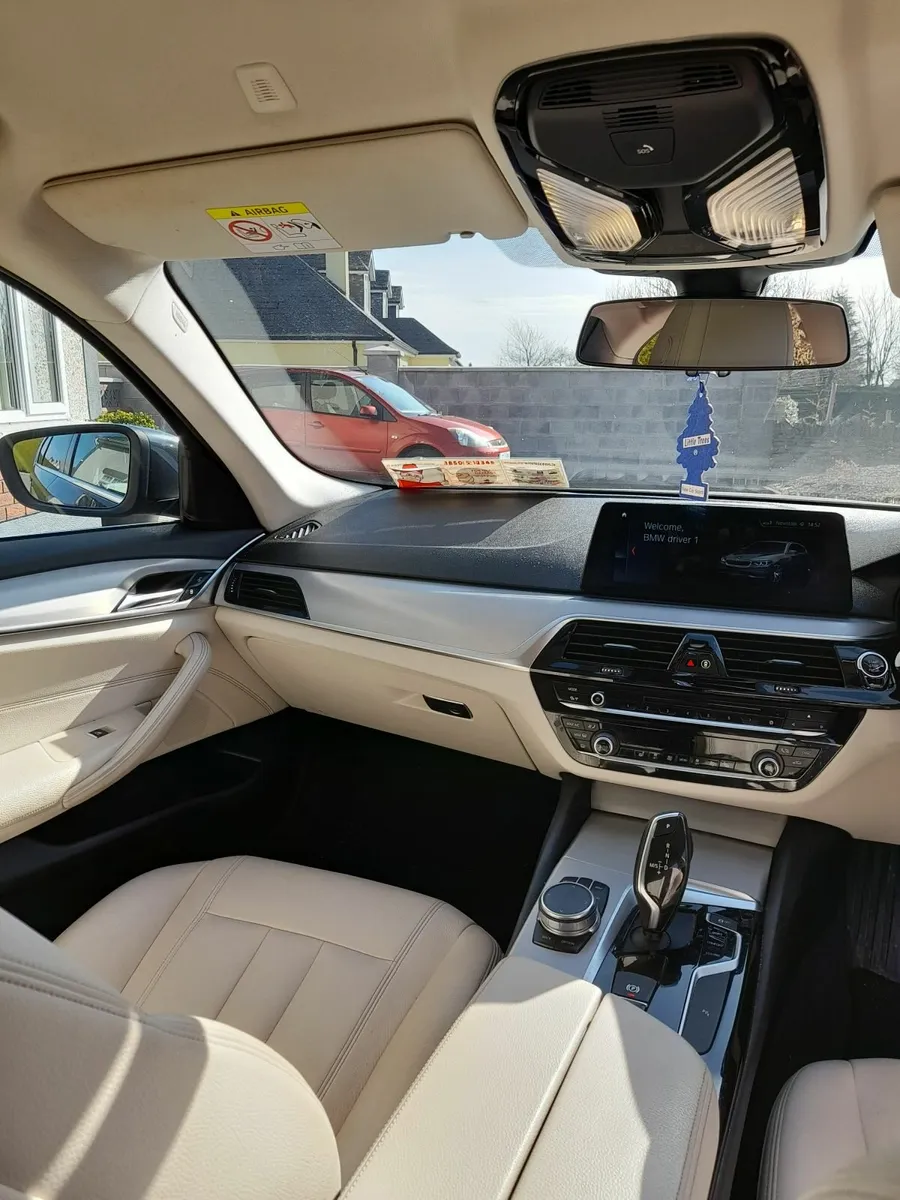 BMW 5-Series 2017 - Image 3