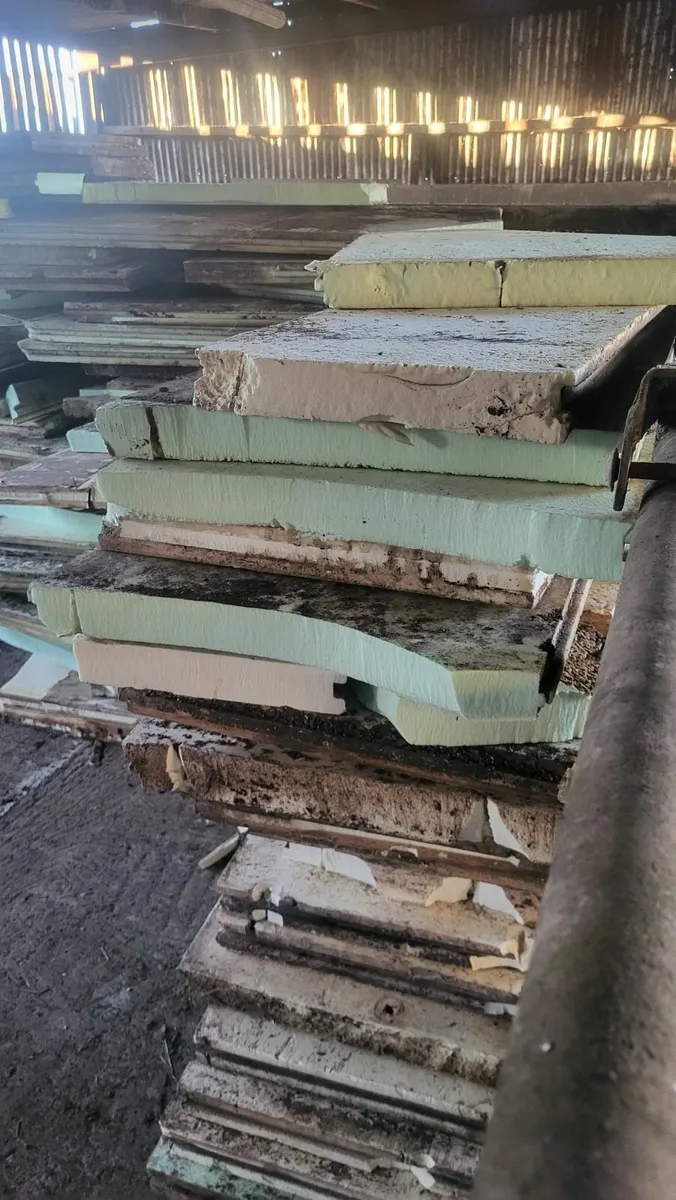 Old insulation - Image 4