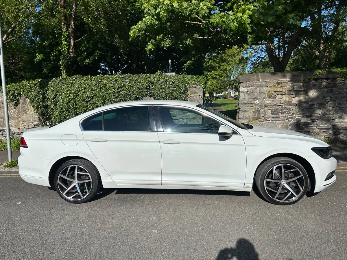 2017 VOLKSWAGEN PASSAT SAT NAV NCT JANUARY 2027 - Image 4
