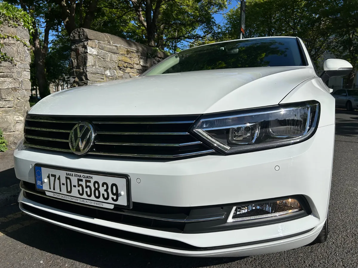 2017 VOLKSWAGEN PASSAT SAT NAV NCT JANUARY 2027 - Image 1