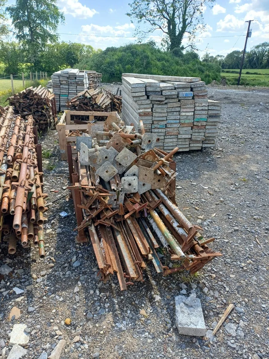 Scaffolding - Image 1