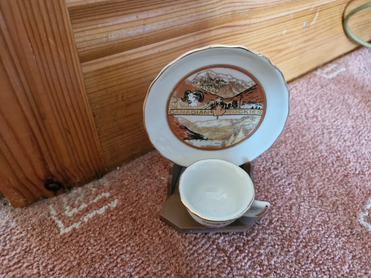 Miscellaneous items - Image 2