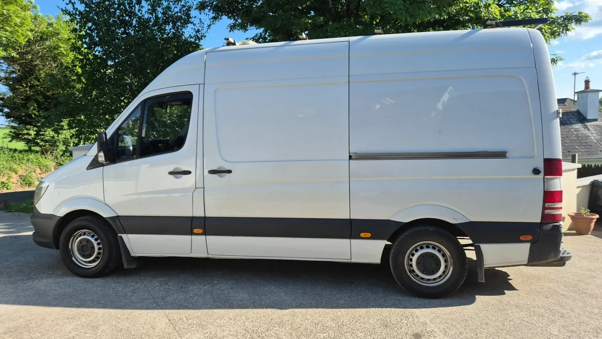 Mercedes-Benz Sprinter 2014 - Image 1