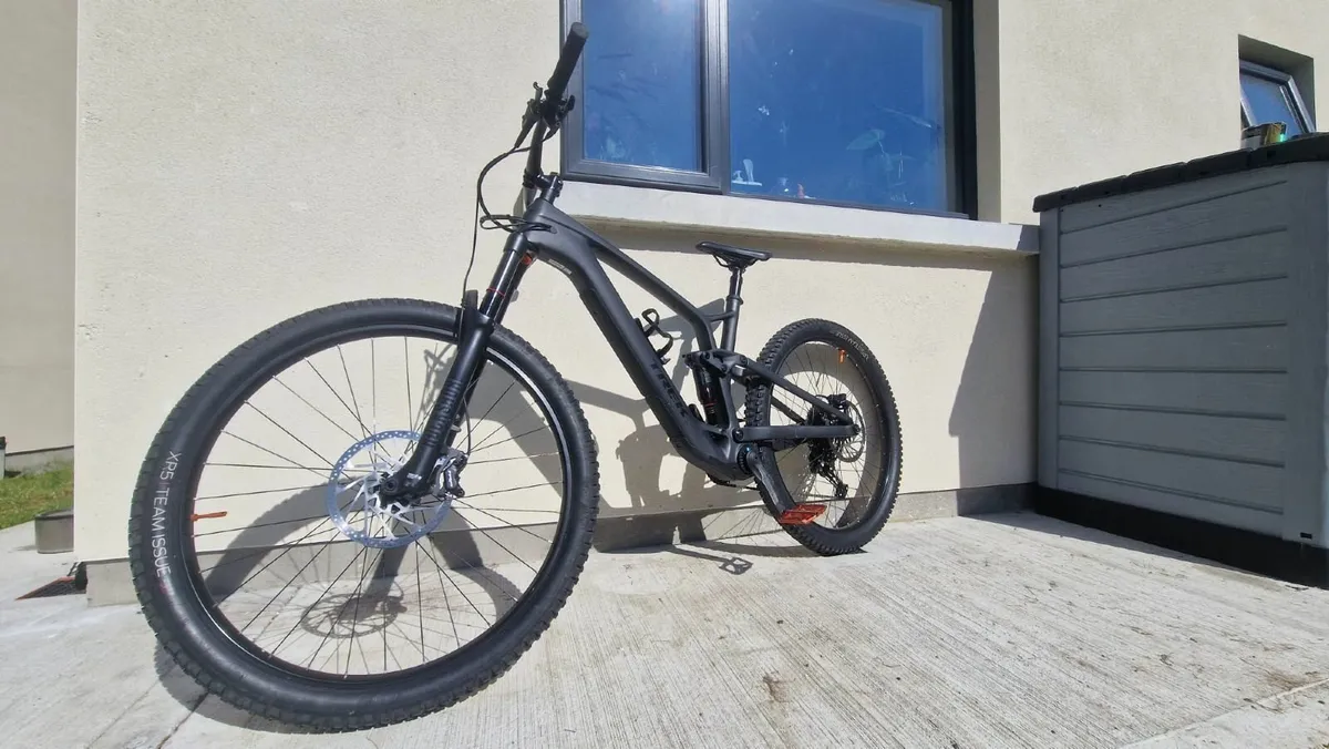 For Sale: 2023 Trek Fuel EXe 9.5 (Size XL) – Carbo - Image 3