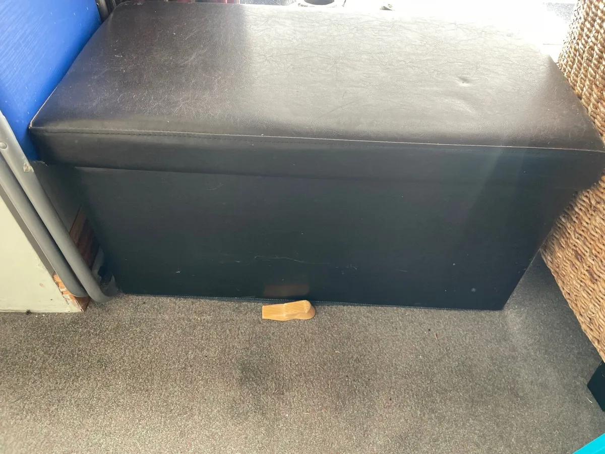 Storage ottoman - Image 2