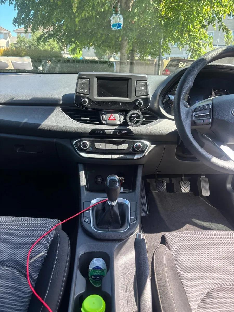 Car - Image 2