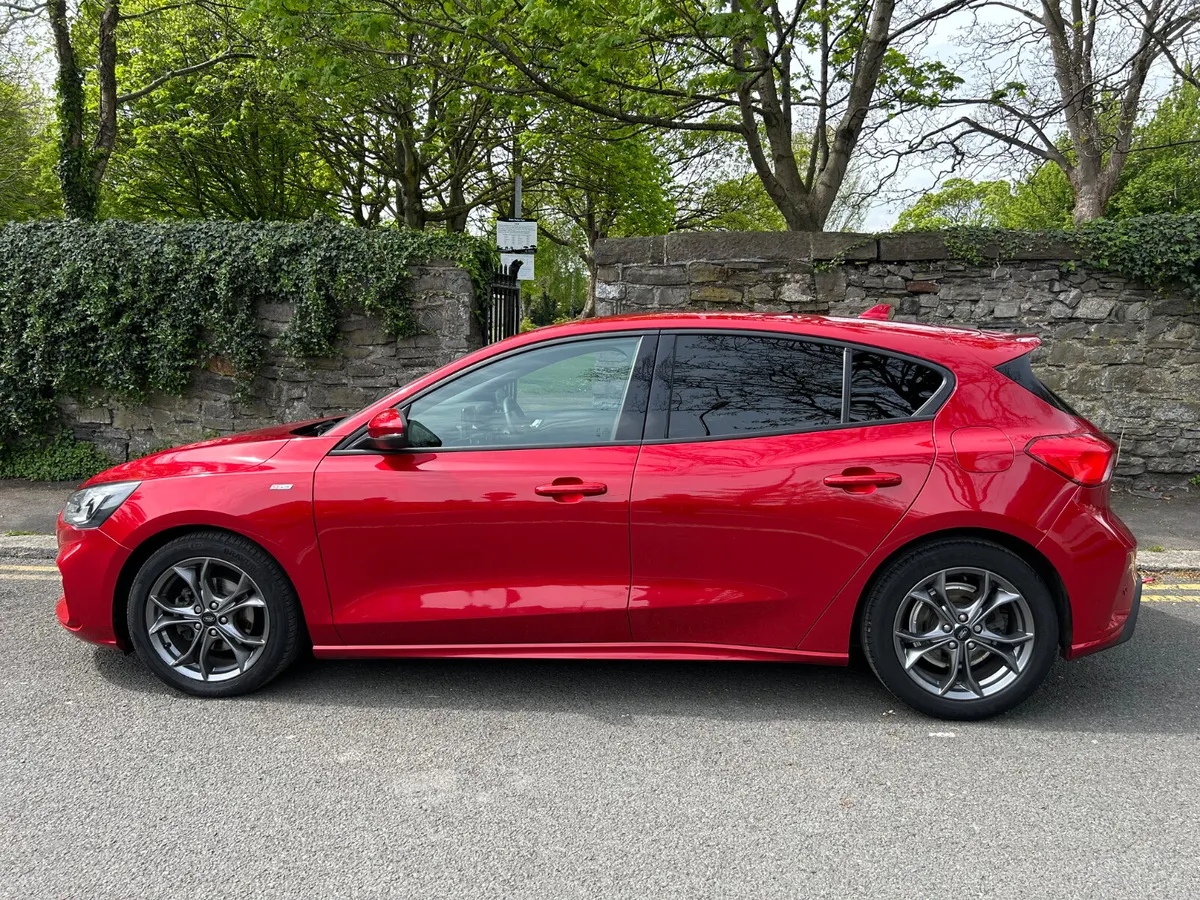 2021 FORD FOCUS ST LINE PETROL SAT NAV - Image 4