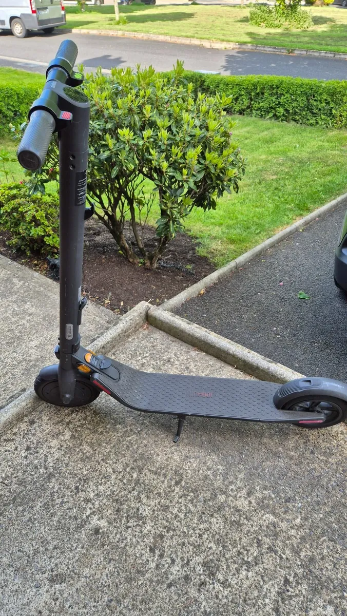 Electric scooter - Image 1