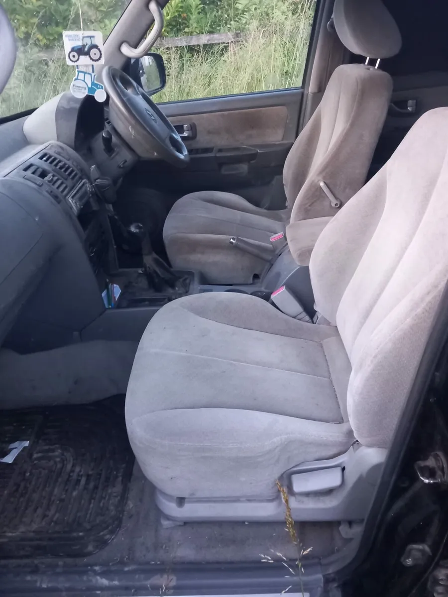 2.8 diesel 4x4 NEW DOE , NEW TYRES, - Image 2
