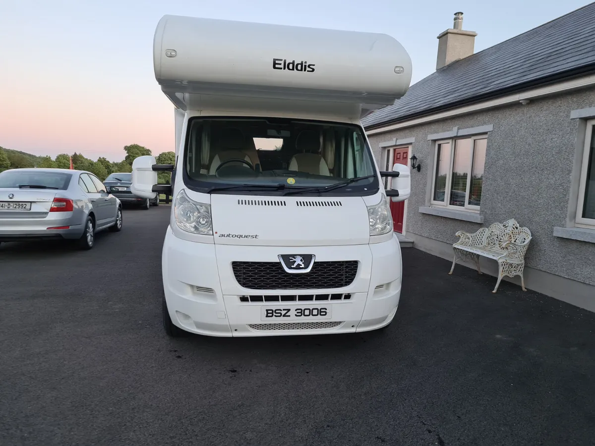 2012  PEUGEOT CAMPER - Image 1