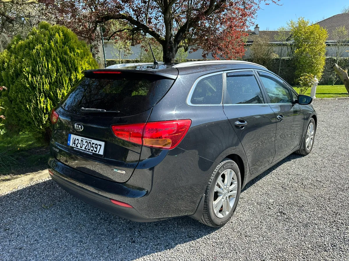 Kia C'eed Estate - Image 4