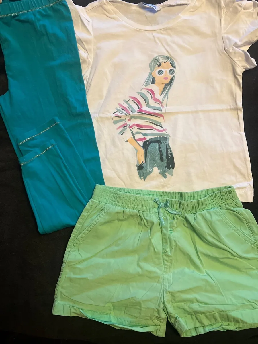 Girls clothes 8-9 years - Image 3