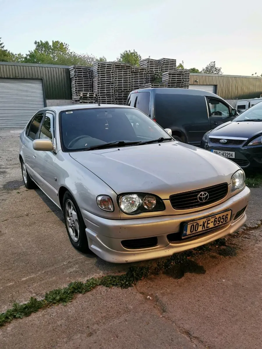 Toyota corolla - Image 1