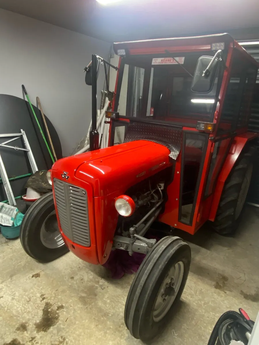 Massey Ferguson 35 4 cylinder - Image 2