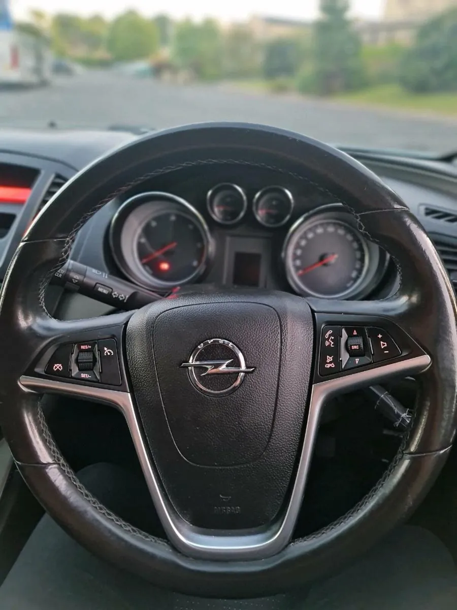 2011 OPEL INSIGNIA 2.0CDTI NCT 08/25 TAX 05/25 - Image 3