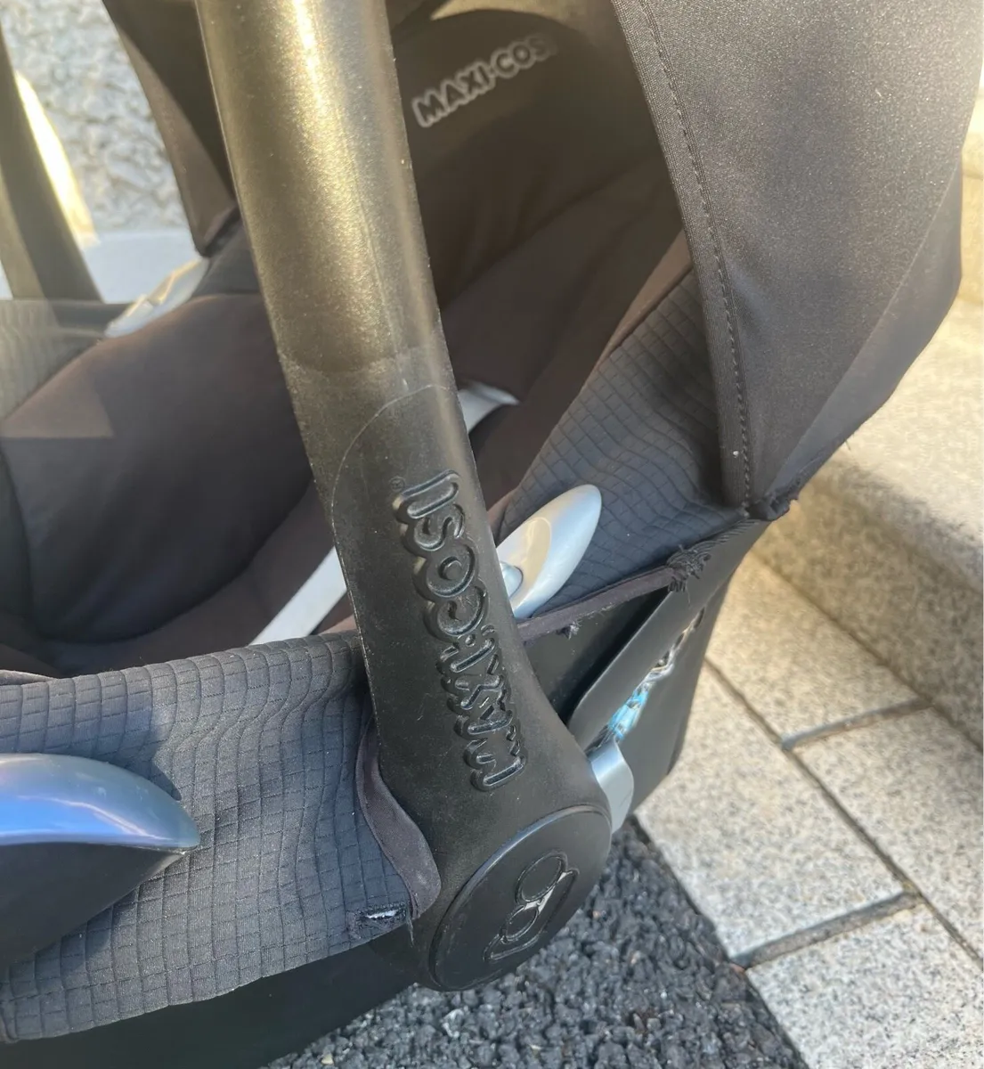 Maxi-Cosi Car seat & Isofix - Image 3
