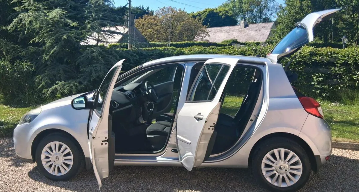 '10 Clio 1.2 16v 156km New NCT 07/2026 - Image 3
