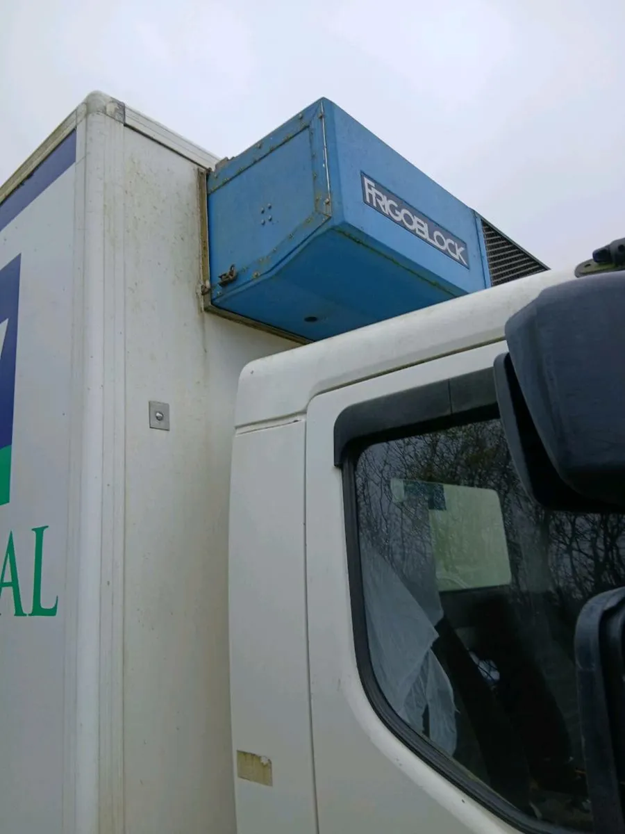 Daff body of lorry - Image 1