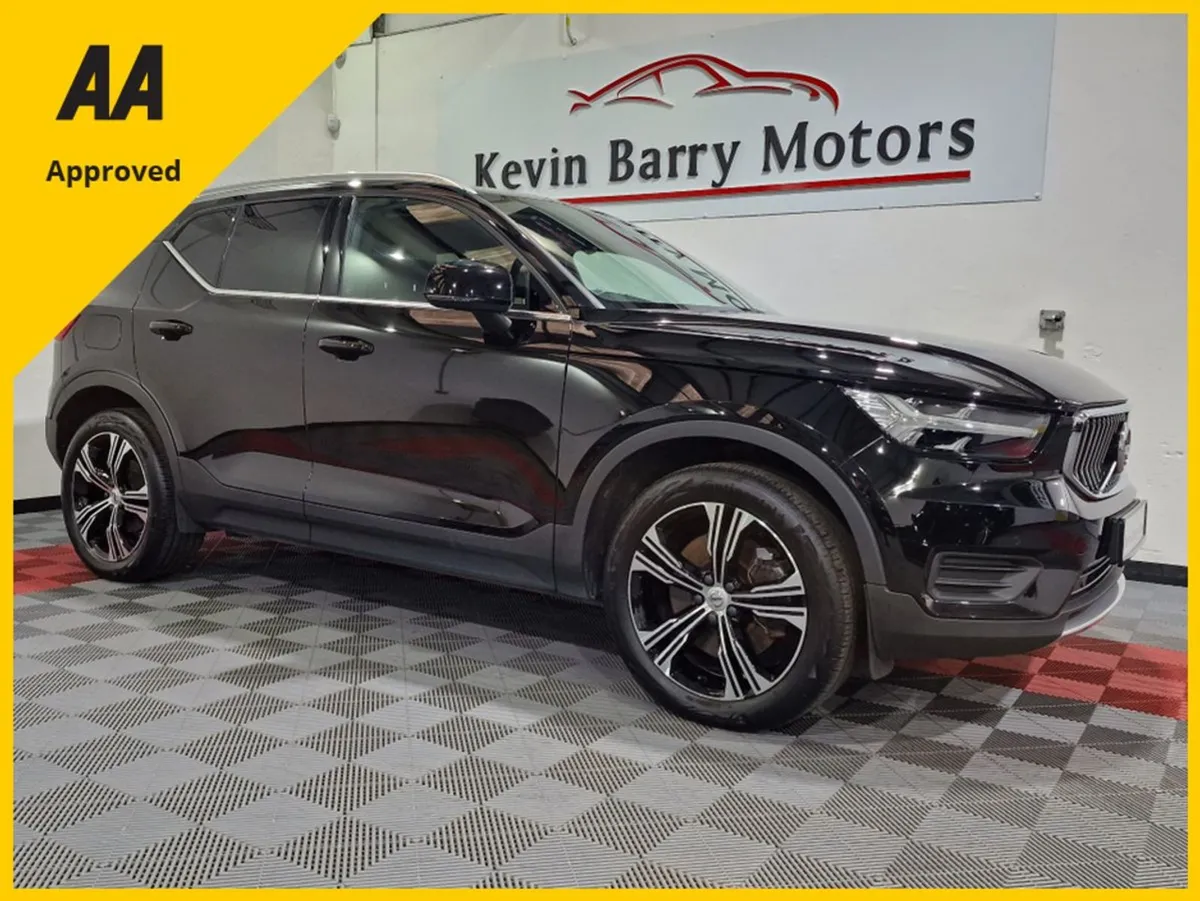 Volvo XC40 T4 Recharge Inscription Automatic  one - Image 1