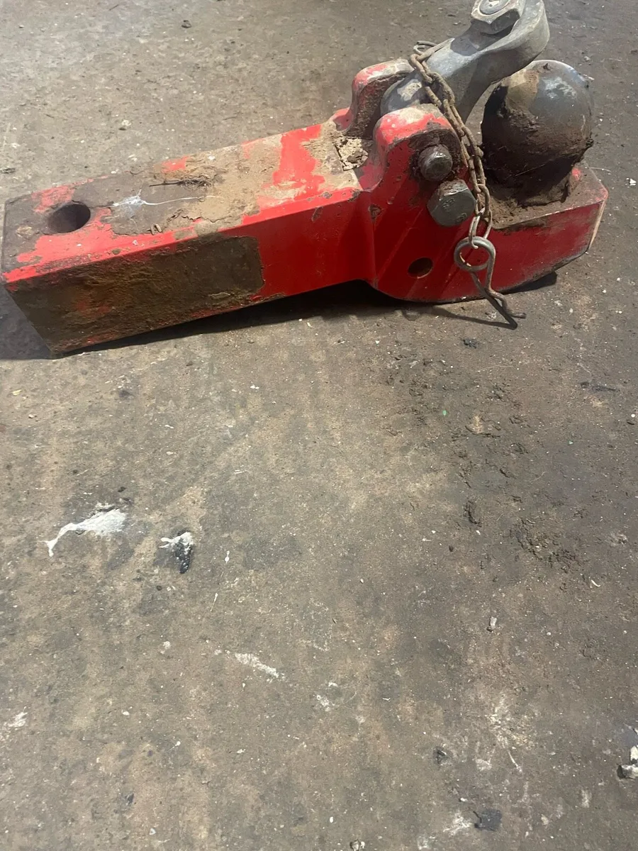 Fendt spoon hitch - Image 4