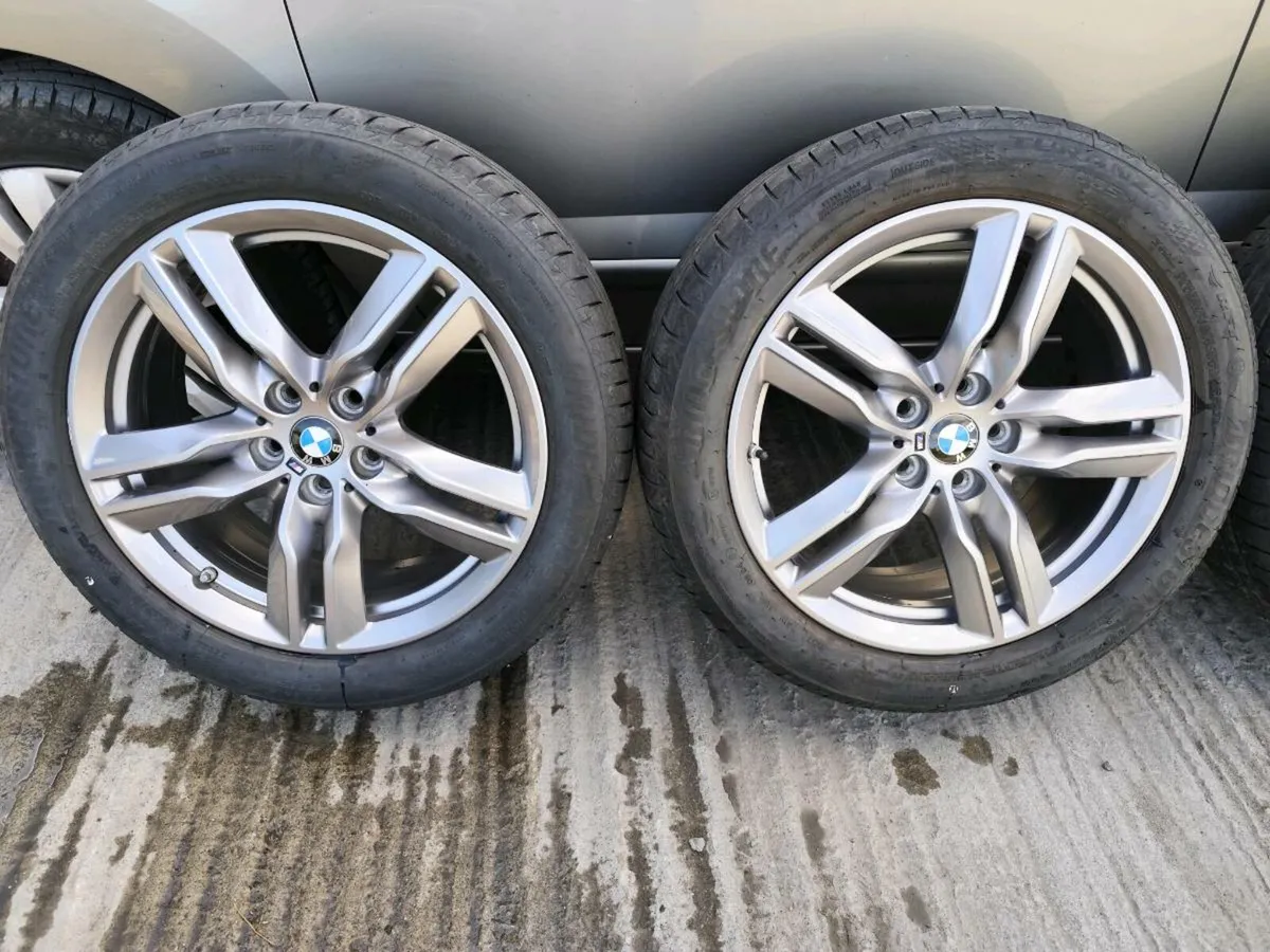 18" BMW alloys with runflat tyres - Image 2