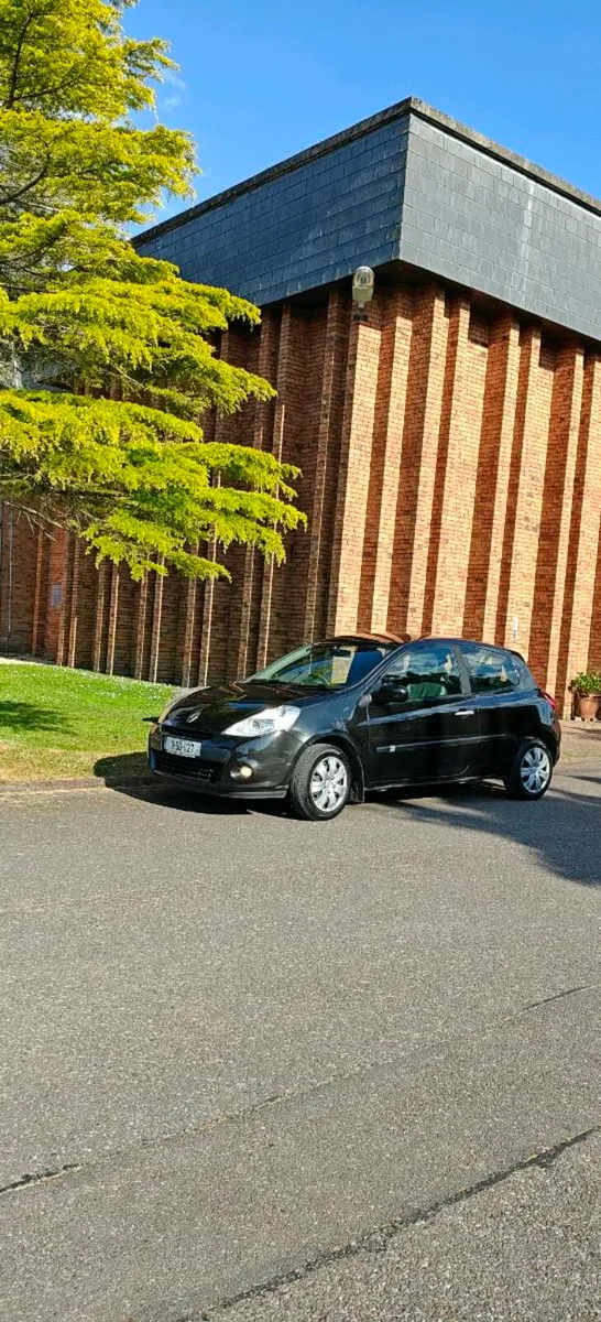 Renault Clio Just passed NCT - Image 1